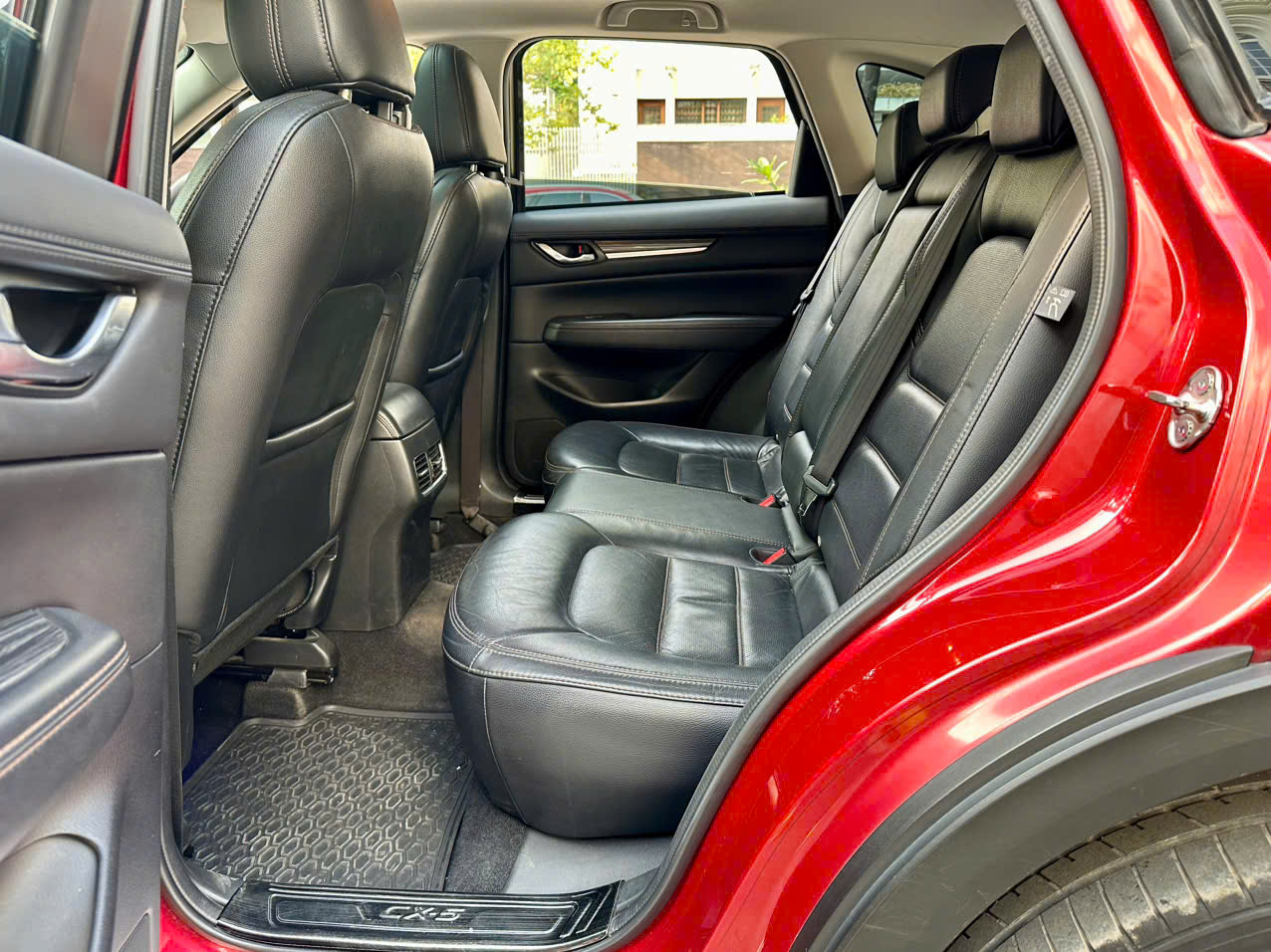 Mazda CX5 2.0 AT 2018 màu đỏ