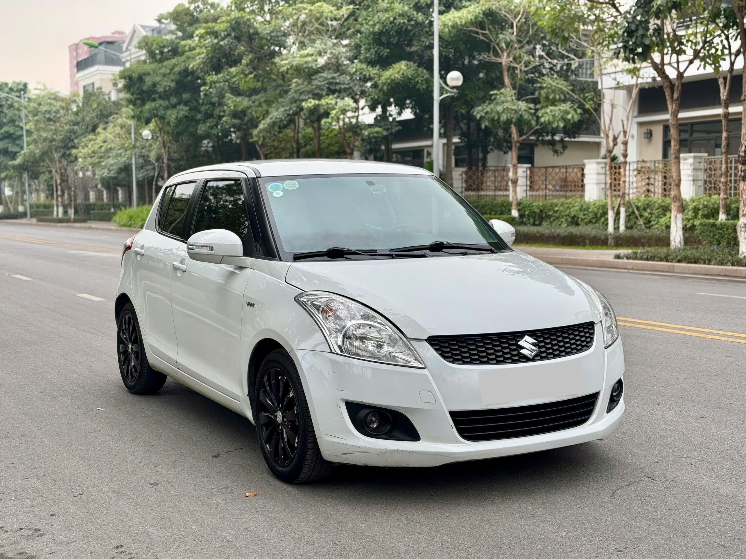 Suzuki Swift 1.4AT 2015 