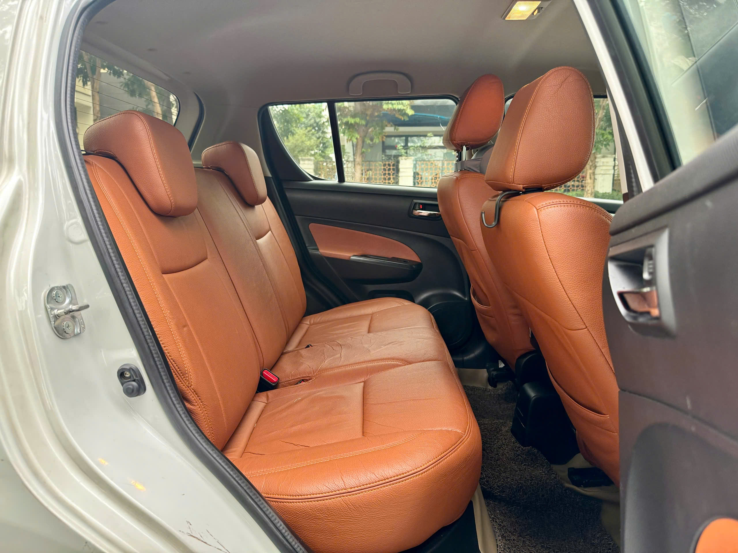 Suzuki Swift 1.4AT 2015 