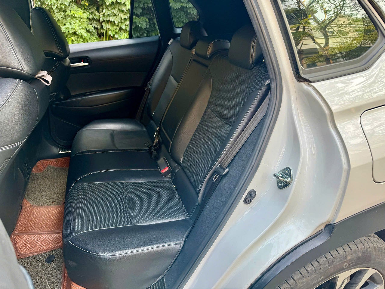 Toyota Corolla Cross 1.8V 2022 màu trắng