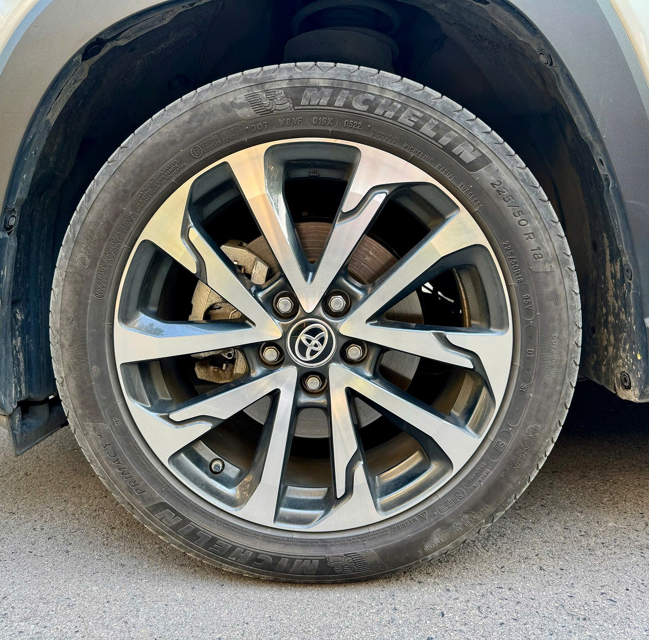 Toyota Corolla Cross 1.8V 2022 màu trắng