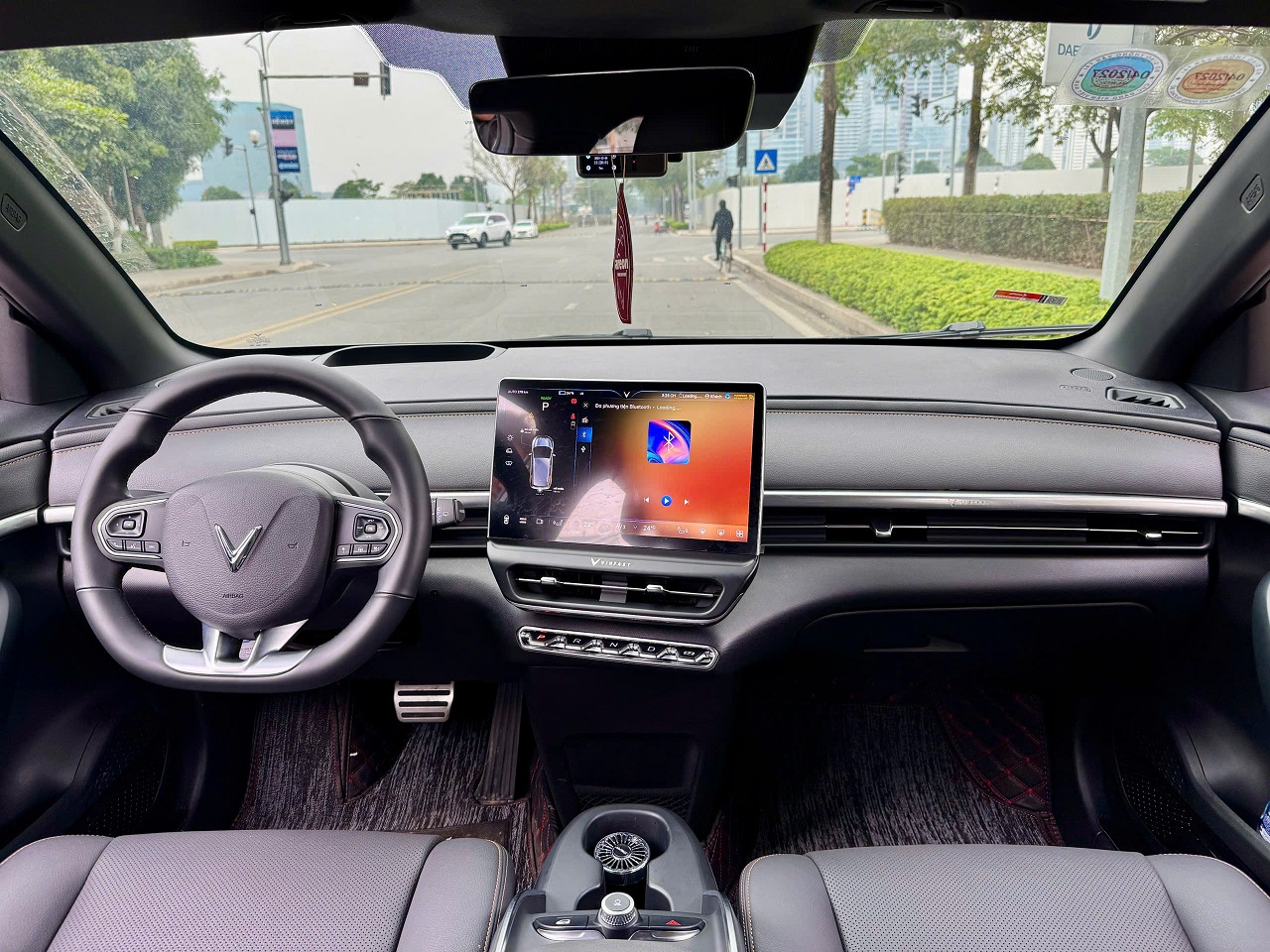 Vinfast VF6 Plus màu Gray 2024 