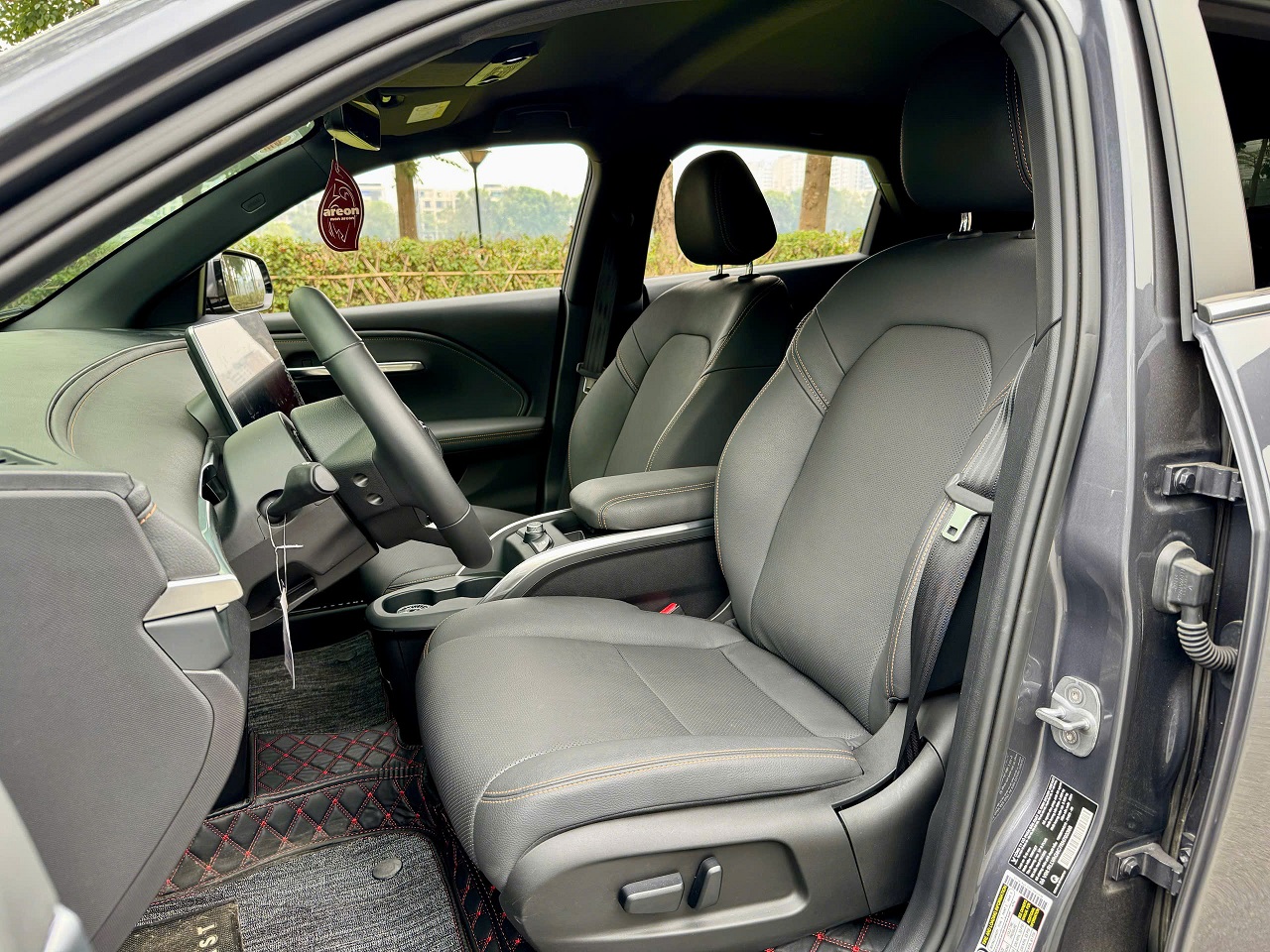 Vinfast VF6 Plus màu Gray 2024 