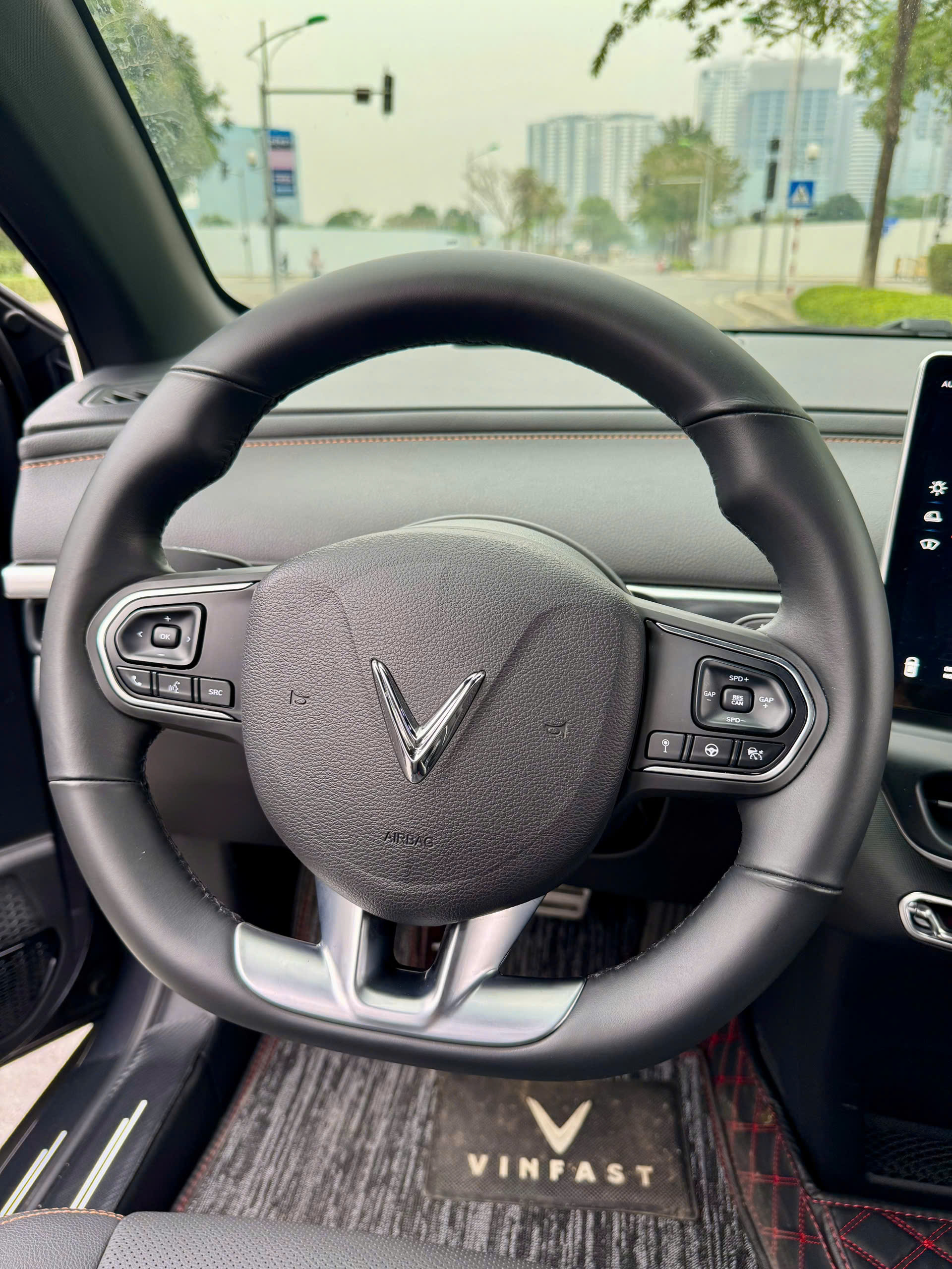 Vinfast VF6 Plus màu Gray 2024 