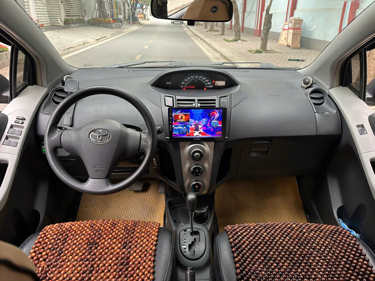 Toyota Yaris 1.3AT Nhật Bản 2007 màu xanh