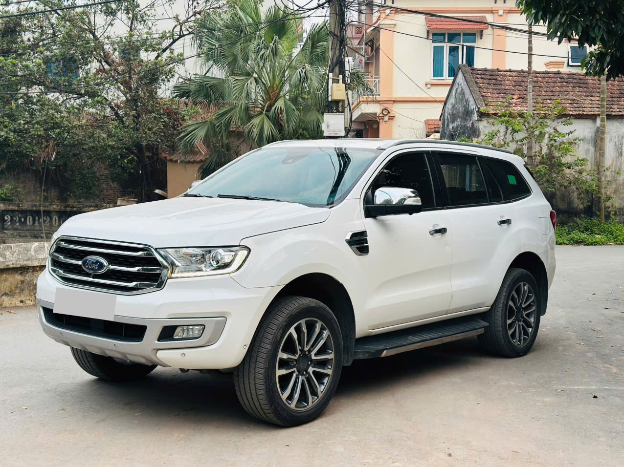 Ford Everest Titanium 2.0L 4x4 AT 2019