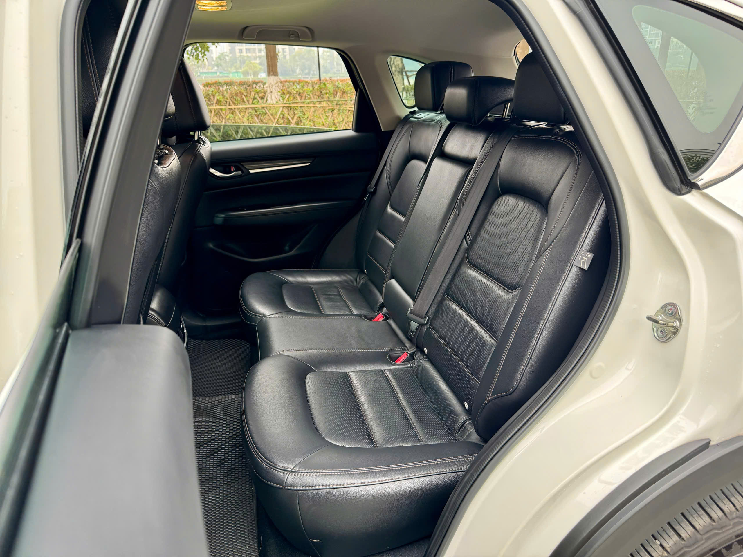 Mazda CX5 2.0 AT 2019 trắng