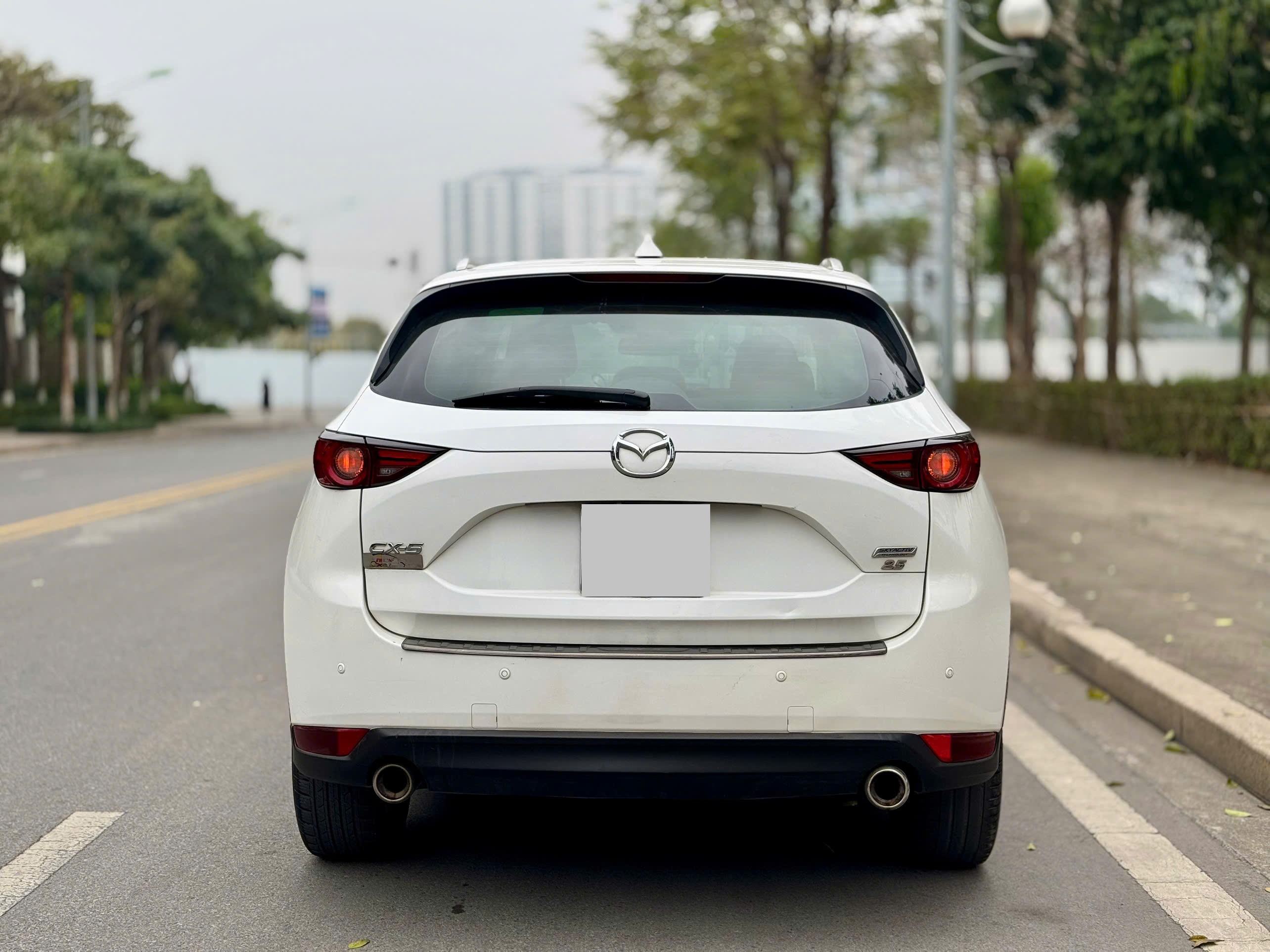 Mazda CX5 2.5 AT FWD 2017 trắng