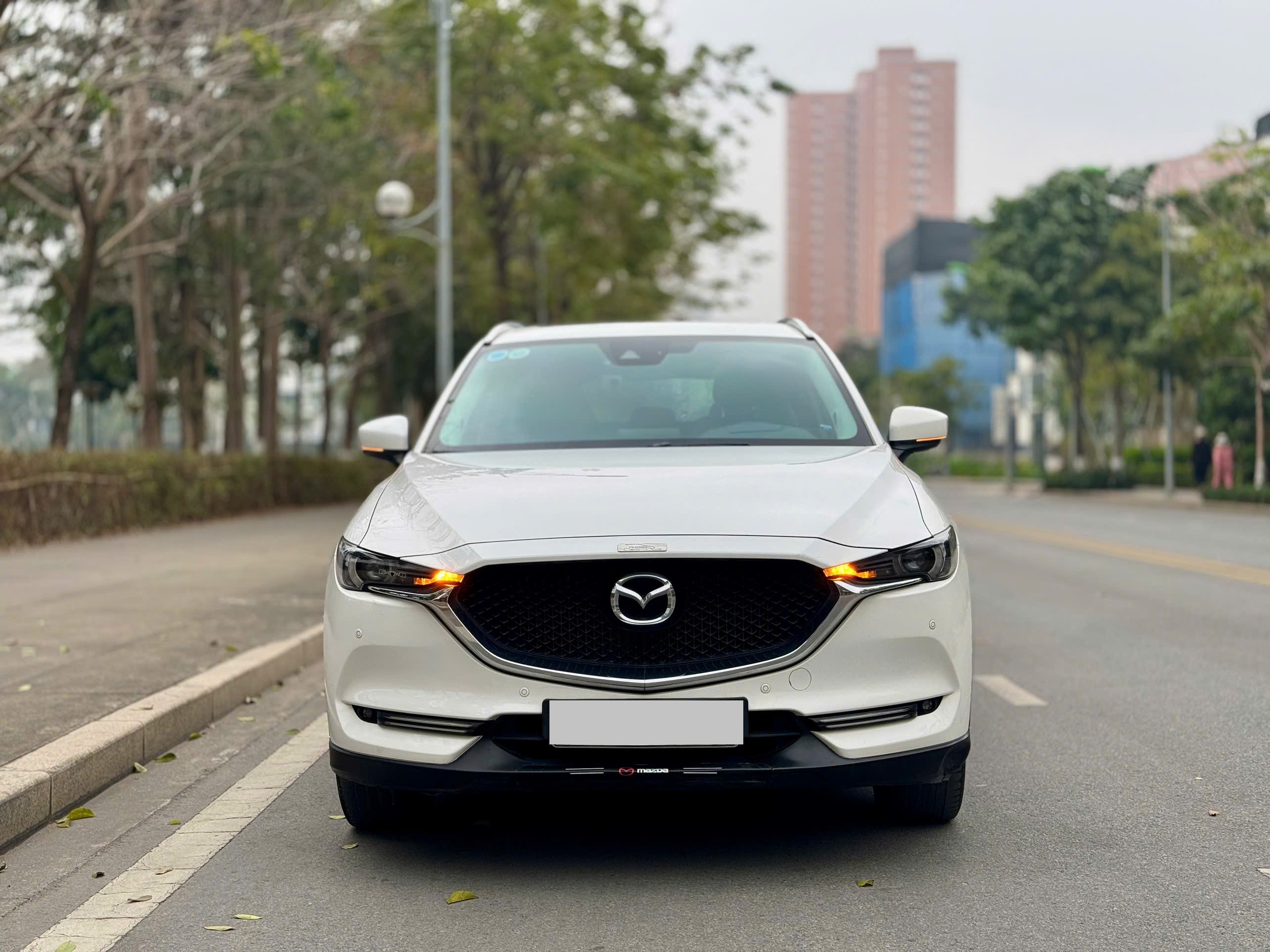 Mazda CX5 2.5 AT FWD 2017 trắng
