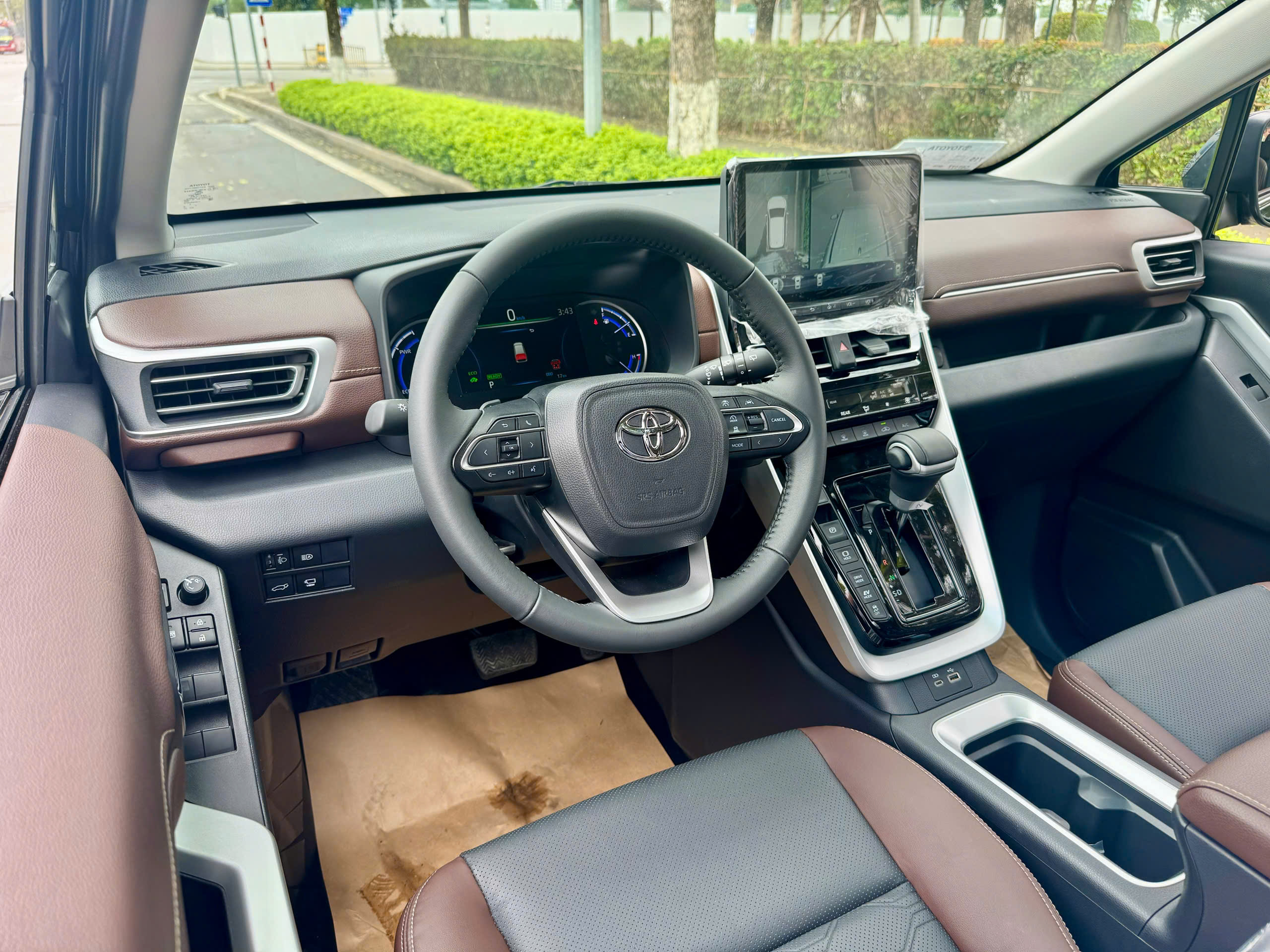 Toyota Innova Cross HEV 2.0 CVT 2024