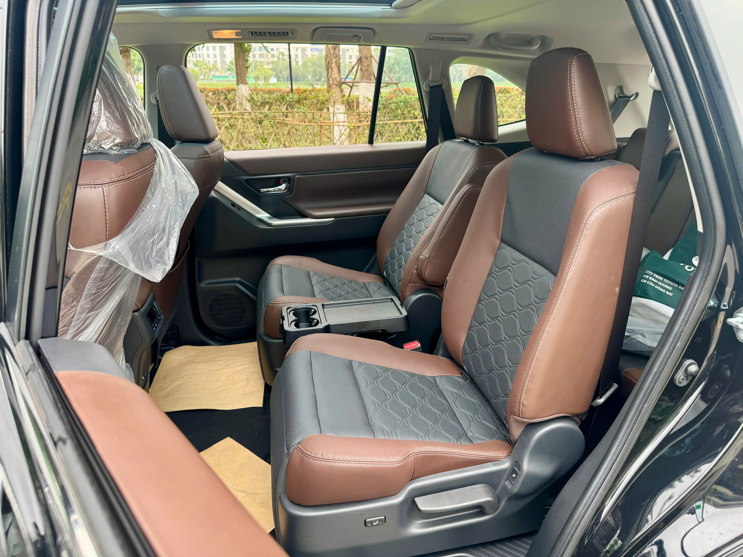 Toyota Innova Cross HEV 2.0 CVT 2024