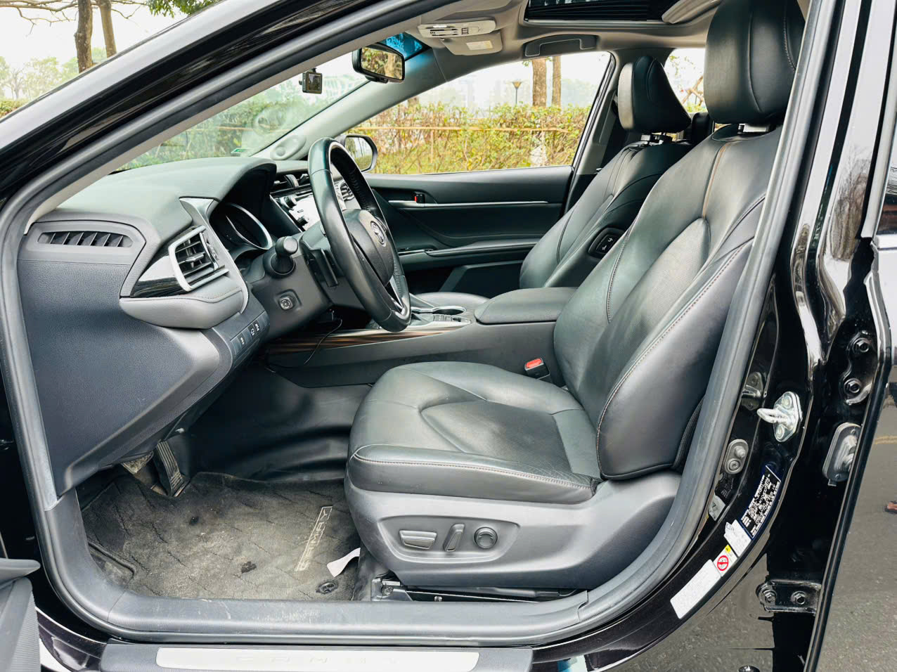 Toyota Camry 2.5Q 2019 đen