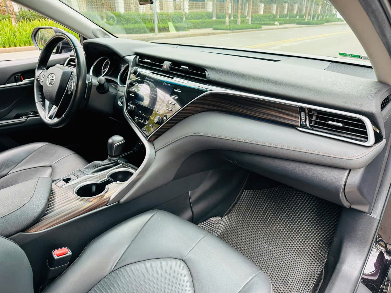 Toyota Camry 2.5Q 2019 đen