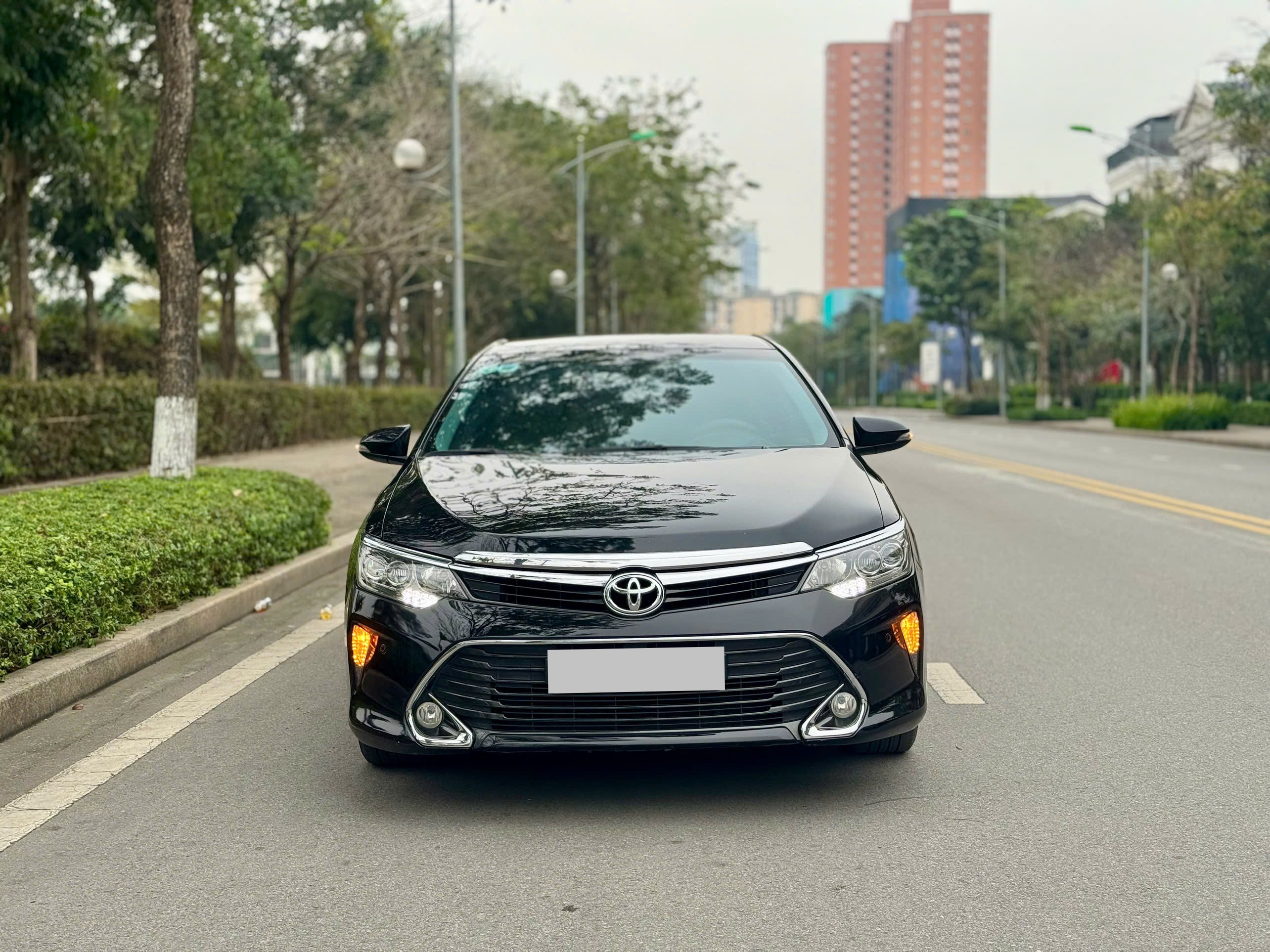 Toyota Camry 2.5Q 2018 đen