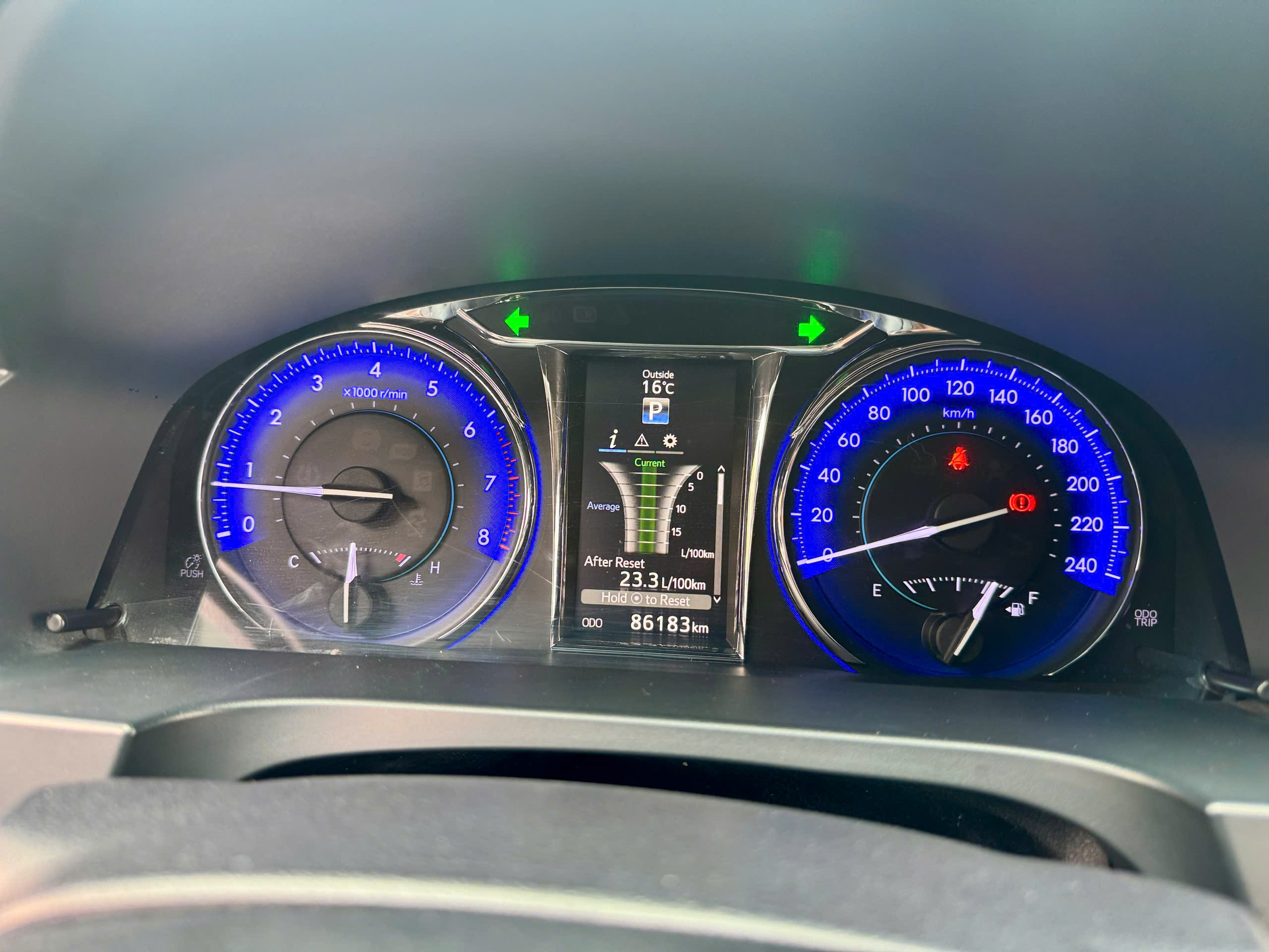 Toyota Camry 2.5Q 2018 đen