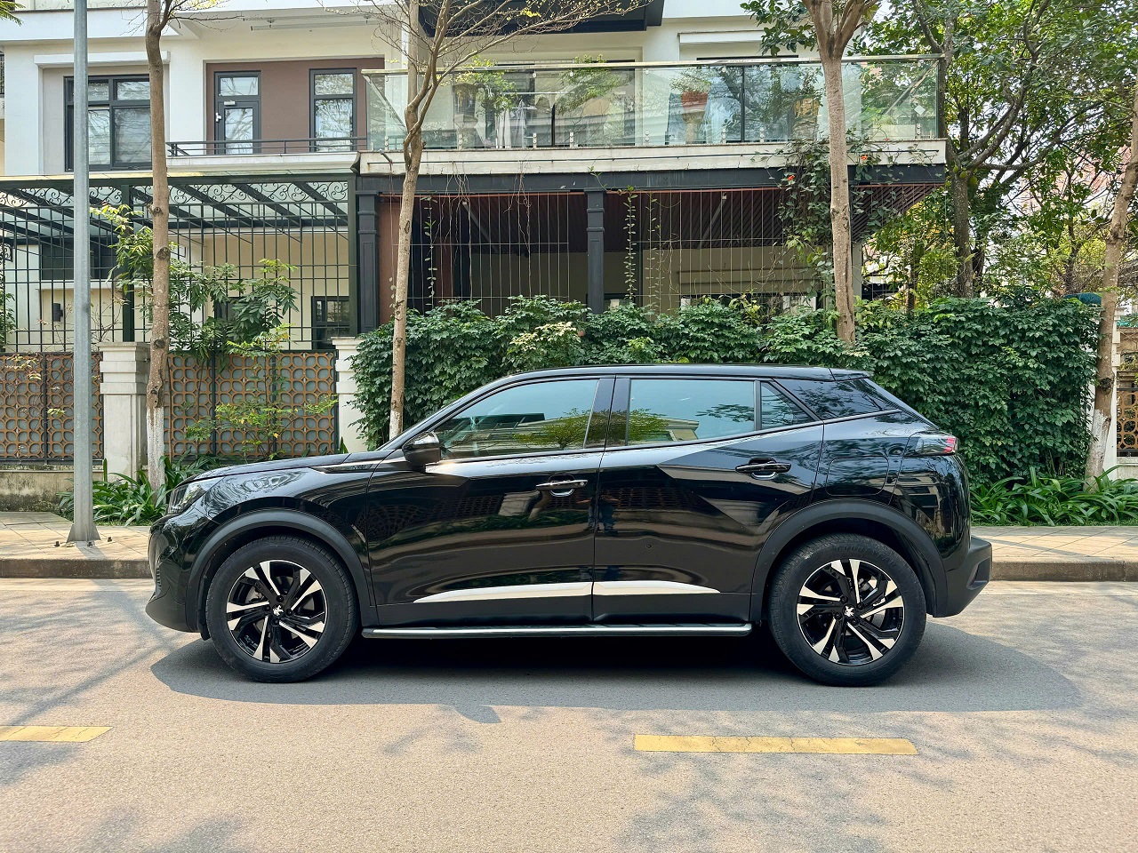 Peugeot 2008 Active 1.2 AT 2021