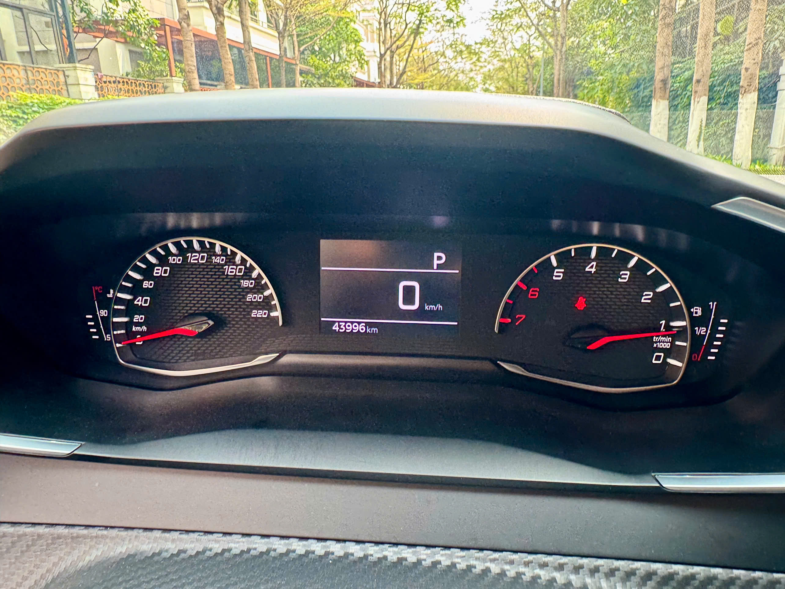 Peugeot 2008 Active 1.2 AT 2021