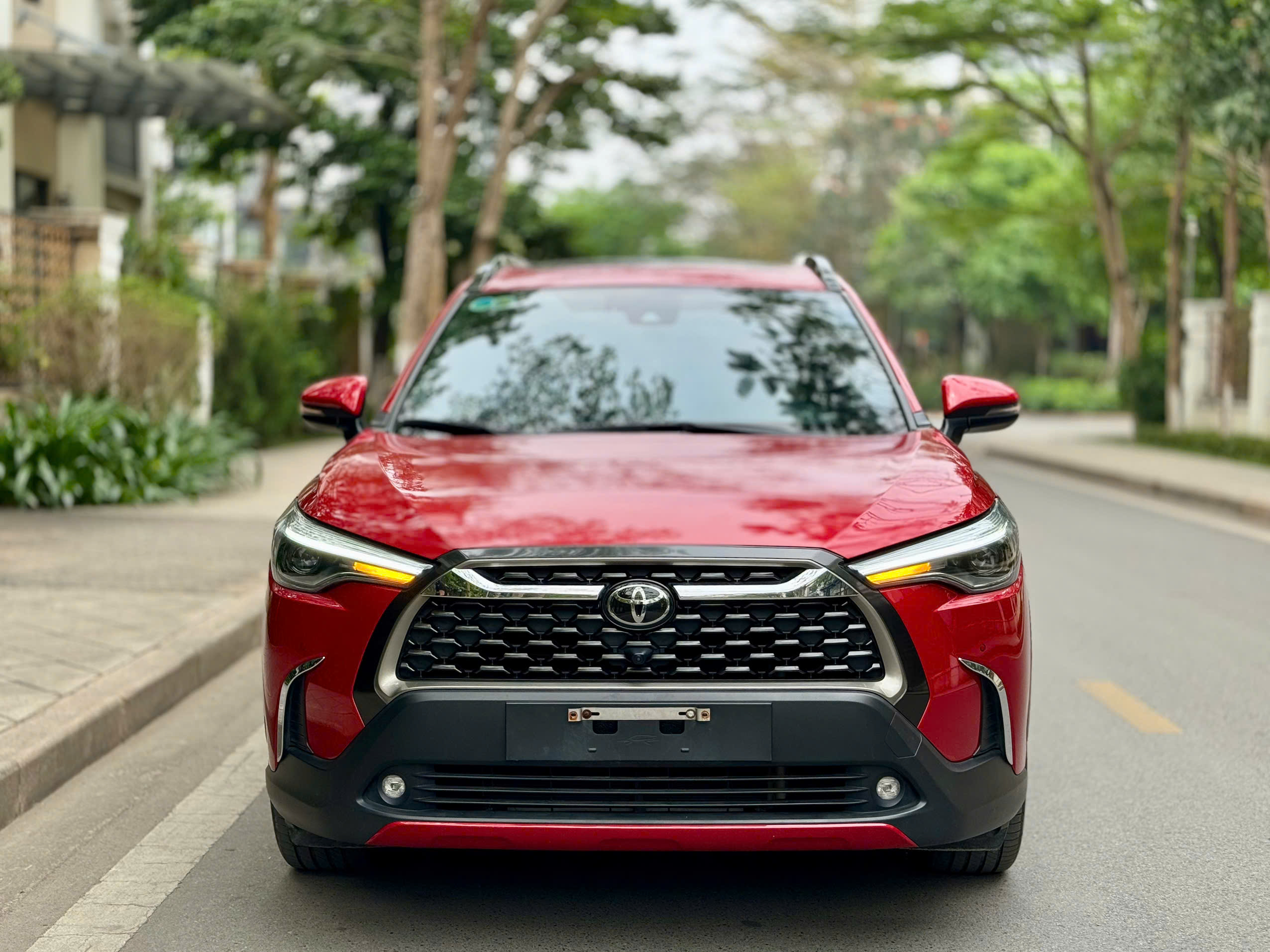 Toyota Corolla Cross 1.8V 2021 màu đỏ
