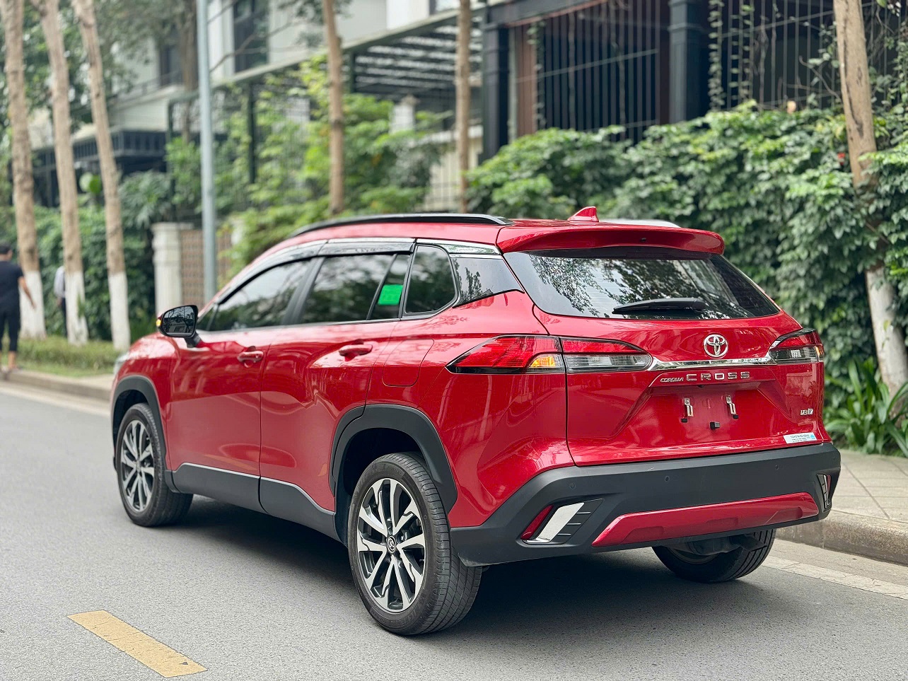 Toyota Corolla Cross 1.8V 2021 màu đỏ