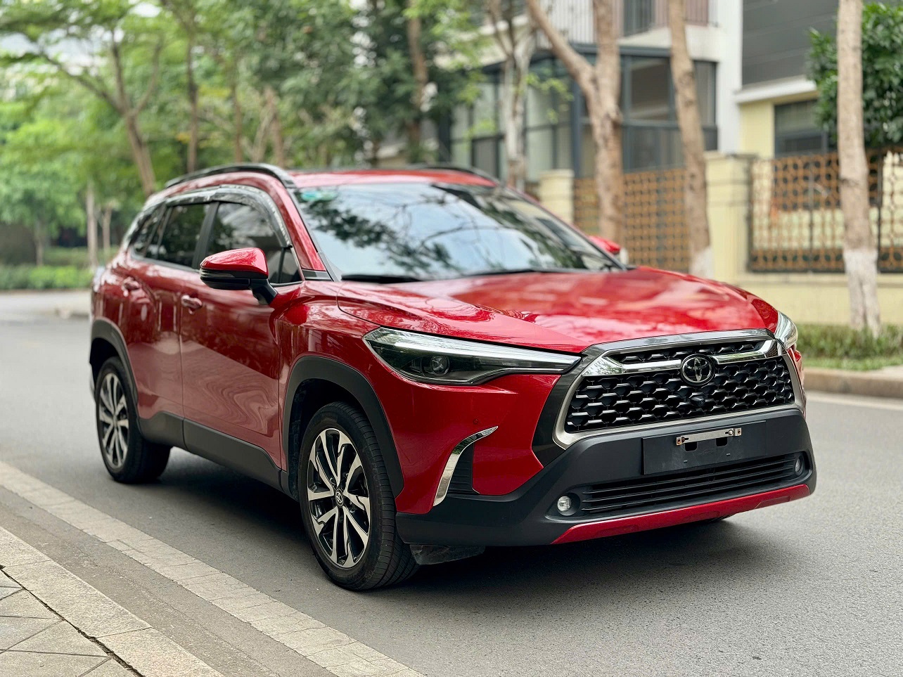 Toyota Corolla Cross 1.8V 2021 màu đỏ