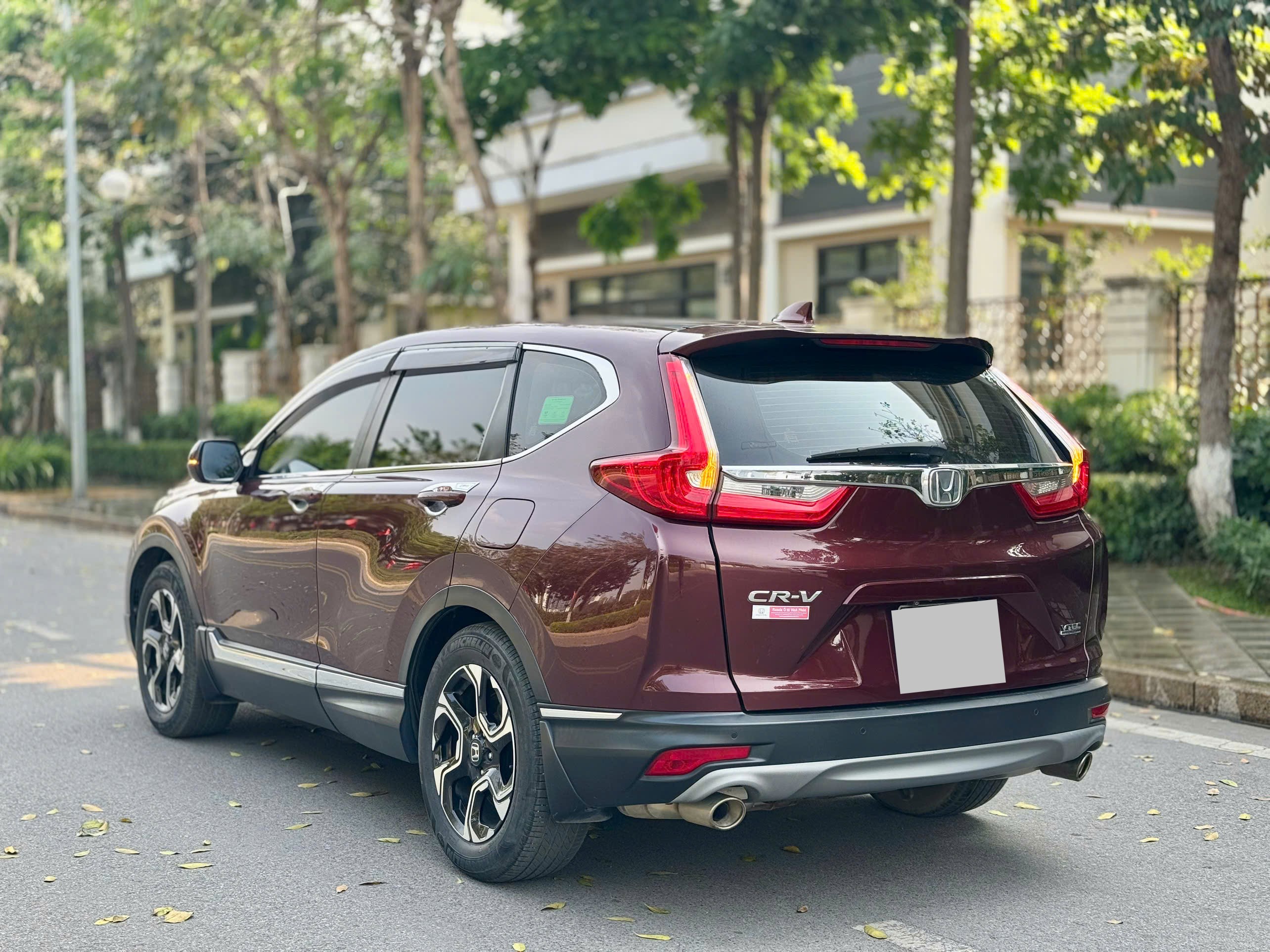 Honda CRV L 1.5 sản xuất 2019 màu đỏ
