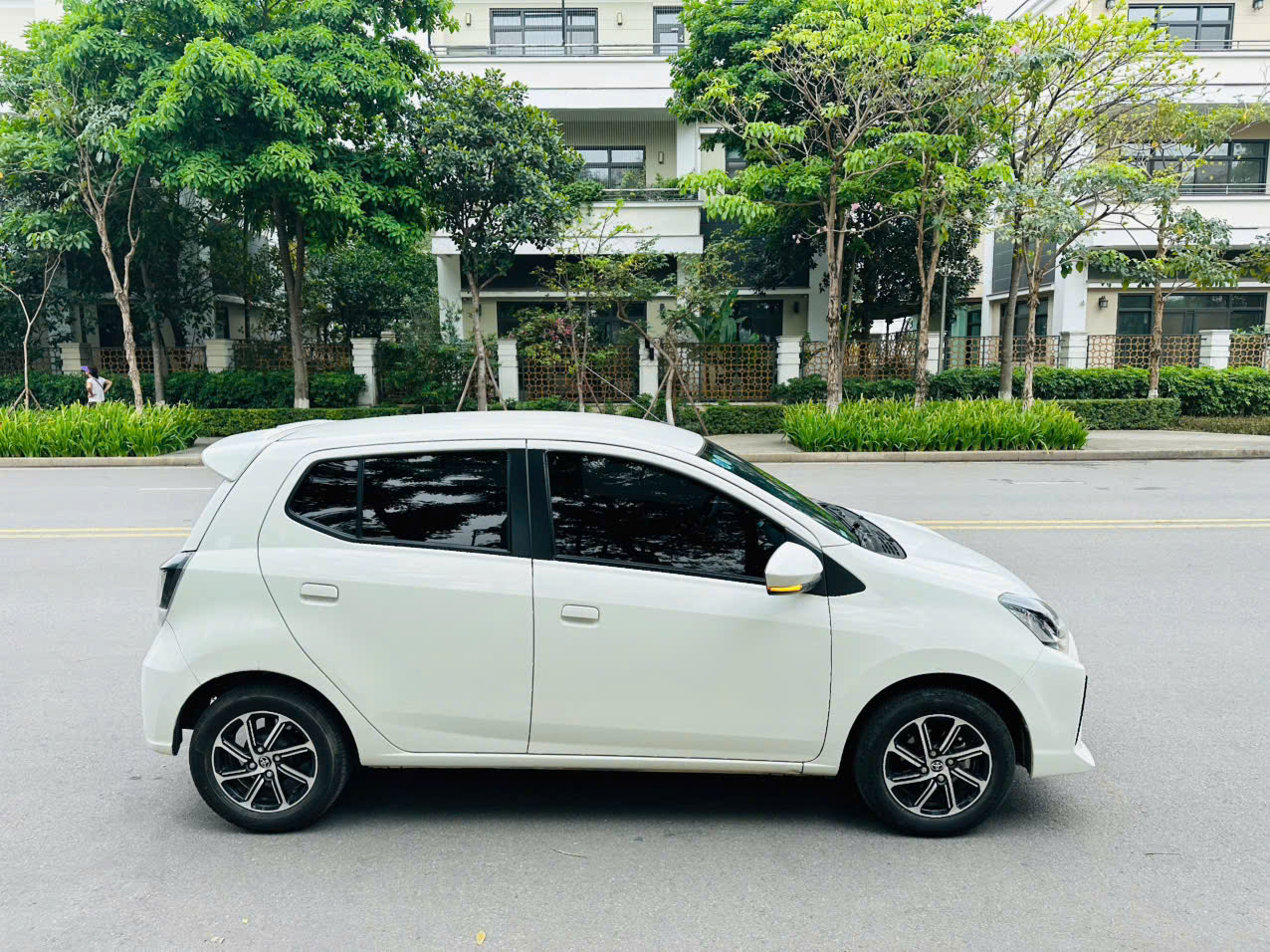 Toyota Wigo 1.2G AT 2021 trắng