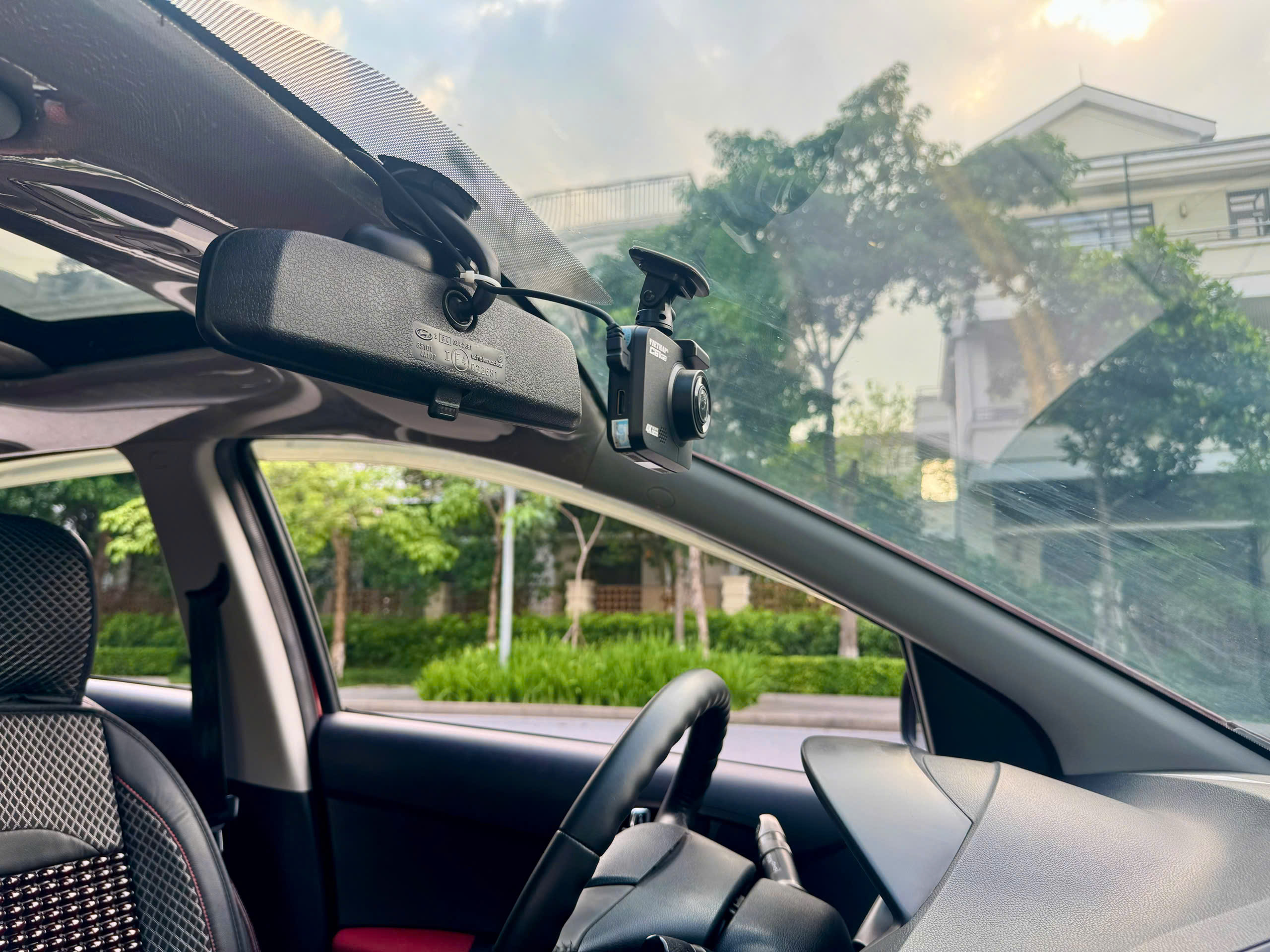 Hyundai I20 1.4AT sản xuất 2010 màu đỏ