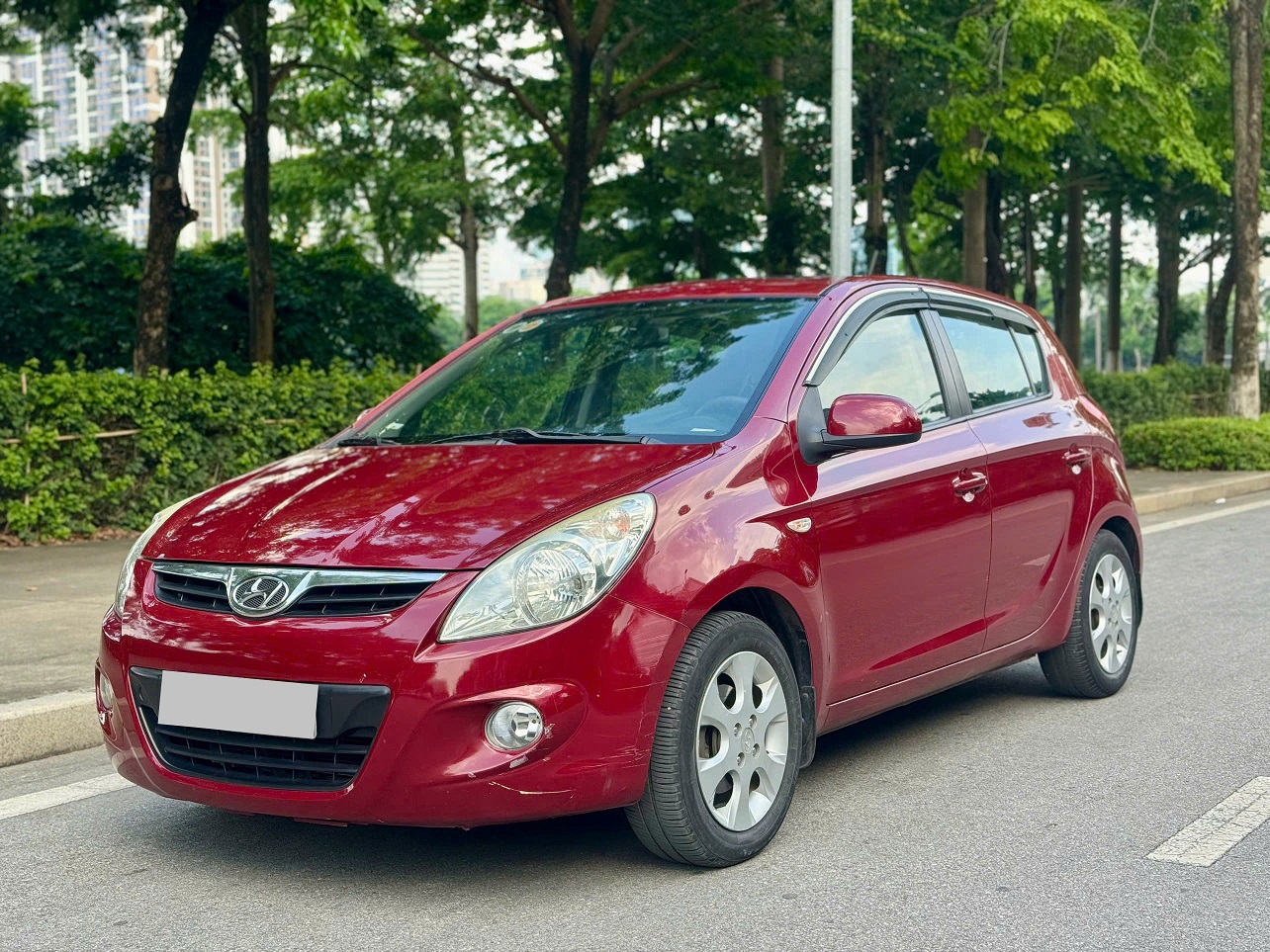 Hyundai I20 1.4AT sản xuất 2010 màu đỏ