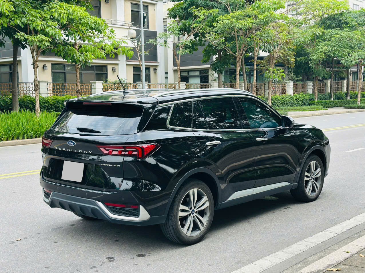 Ford Territory Titanium X 1.5 AT 2023 màu đen