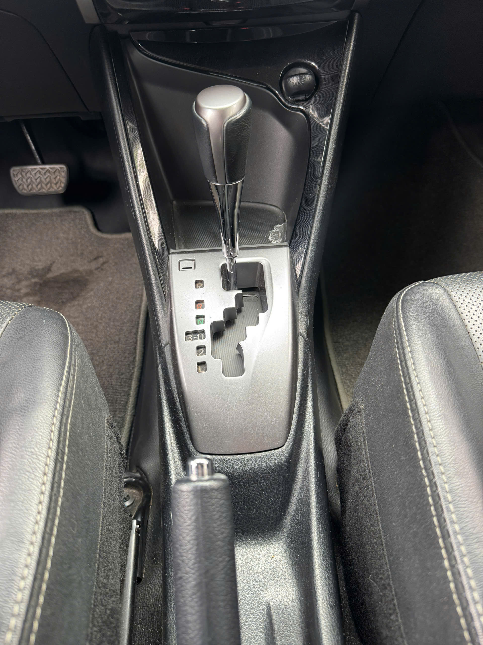 Toyota Vios G 1.5AT 2016 đen