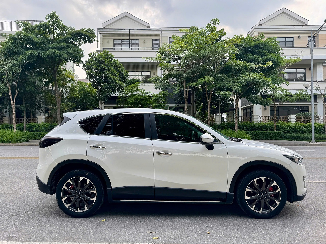 Mazda CX5 2.5 sản xuất 2016 màu trắng