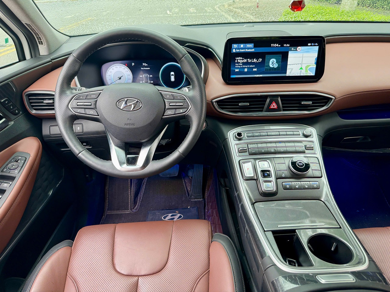 Hyundai Santafe full xăng cao cấp 2.5L 2024 màu trắng