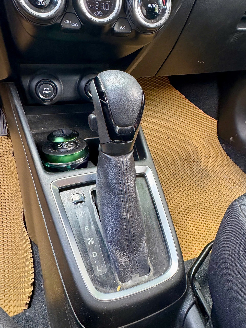 Suzuki Swift GLX 1.2 AT sản xuất 2019 bạc