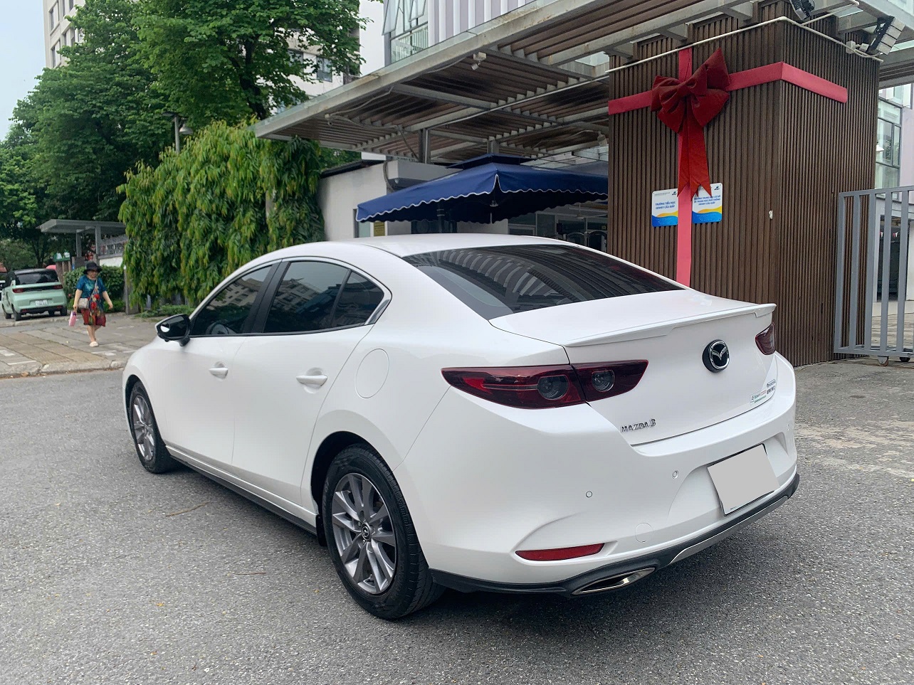 Mazda 3 1.5AT Luxury sản xuất 2021 màu trắng