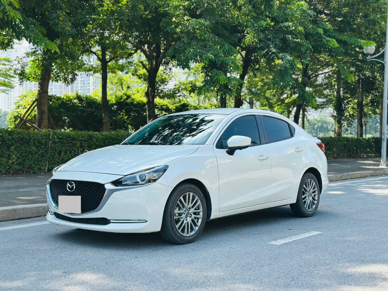 Madza 2 1.5AT luxury 2022 màu trắng