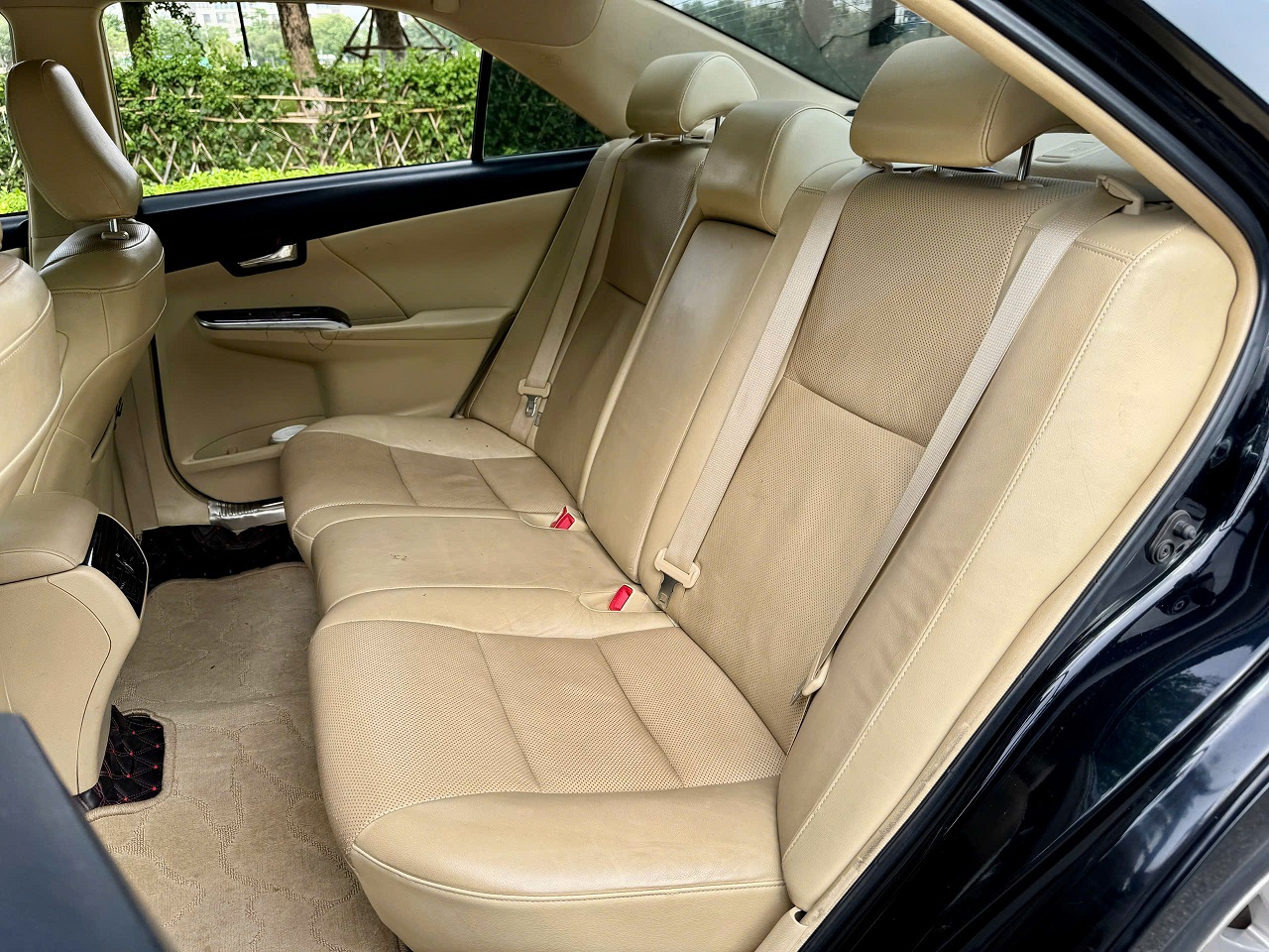 Toyota Camry 2.0E sản xuất 2017 đen