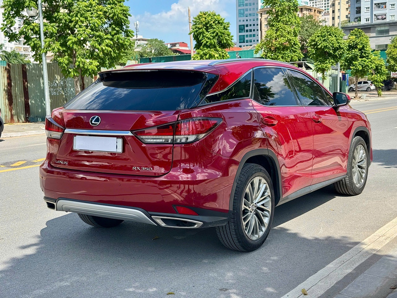Lexus Rx350 sản xuất 2022 màu đỏ