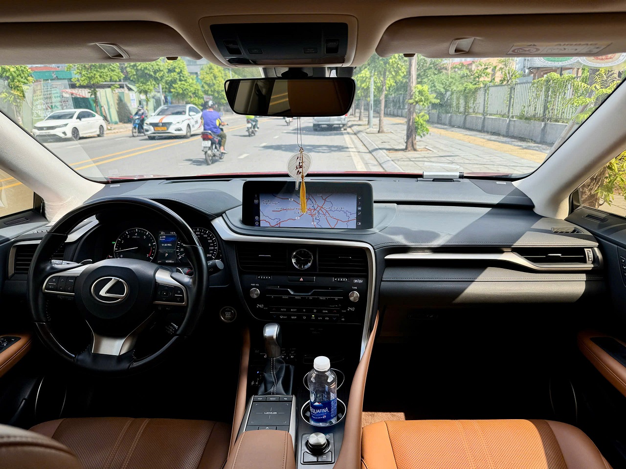 Lexus Rx350 sản xuất 2022 màu đỏ