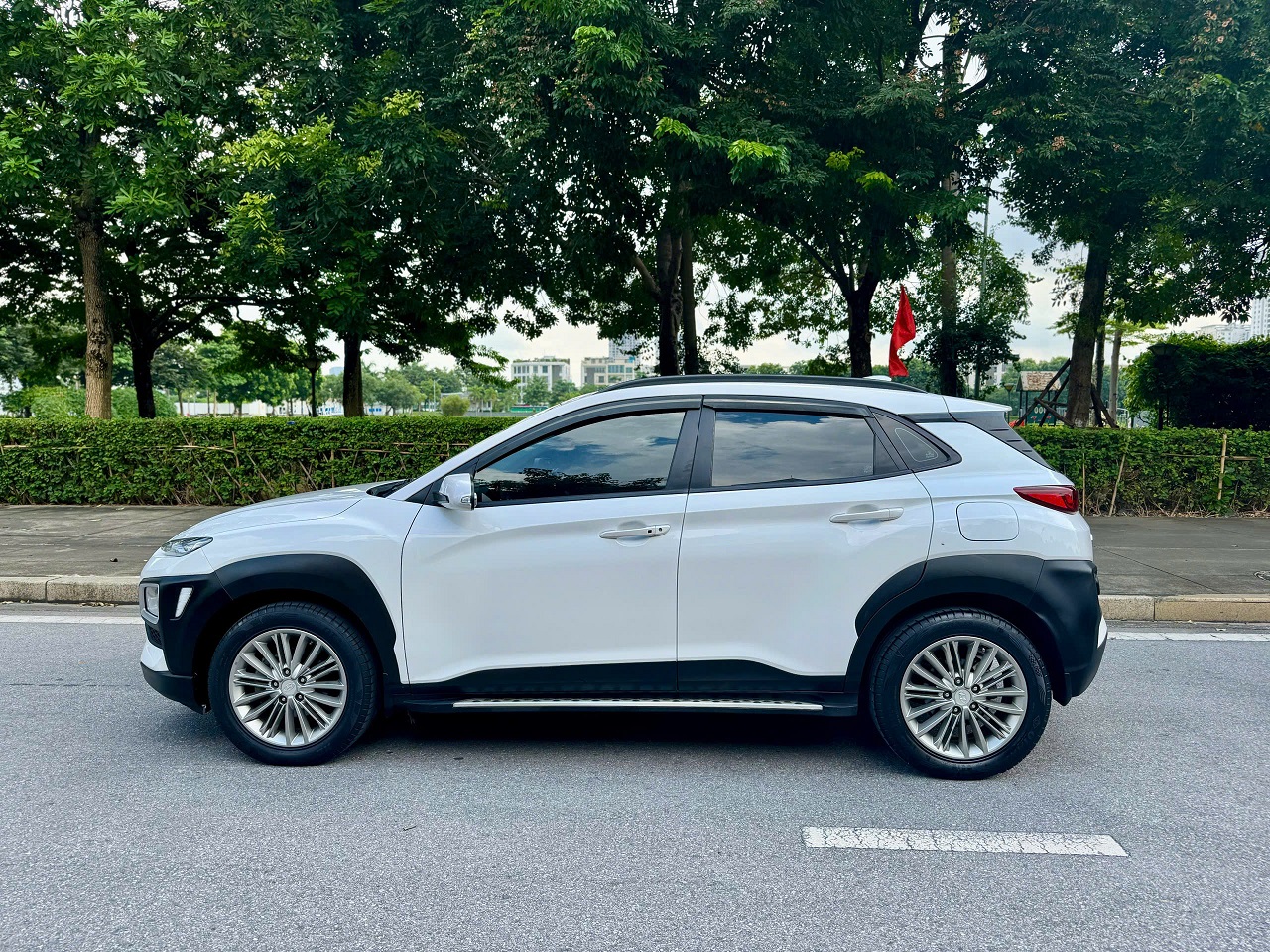 Hyundai Kona 2.0AT 2019 màu trắng