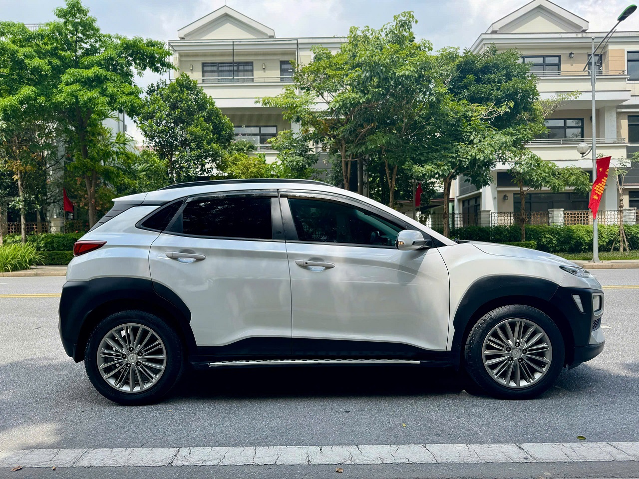 Hyundai Kona 2.0AT 2019 màu trắng