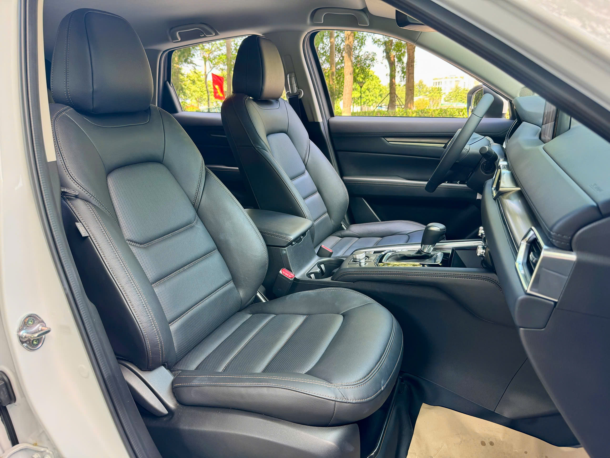 Mazda Cx5 2.0AT Luxury 2025 trắng siêu lướt