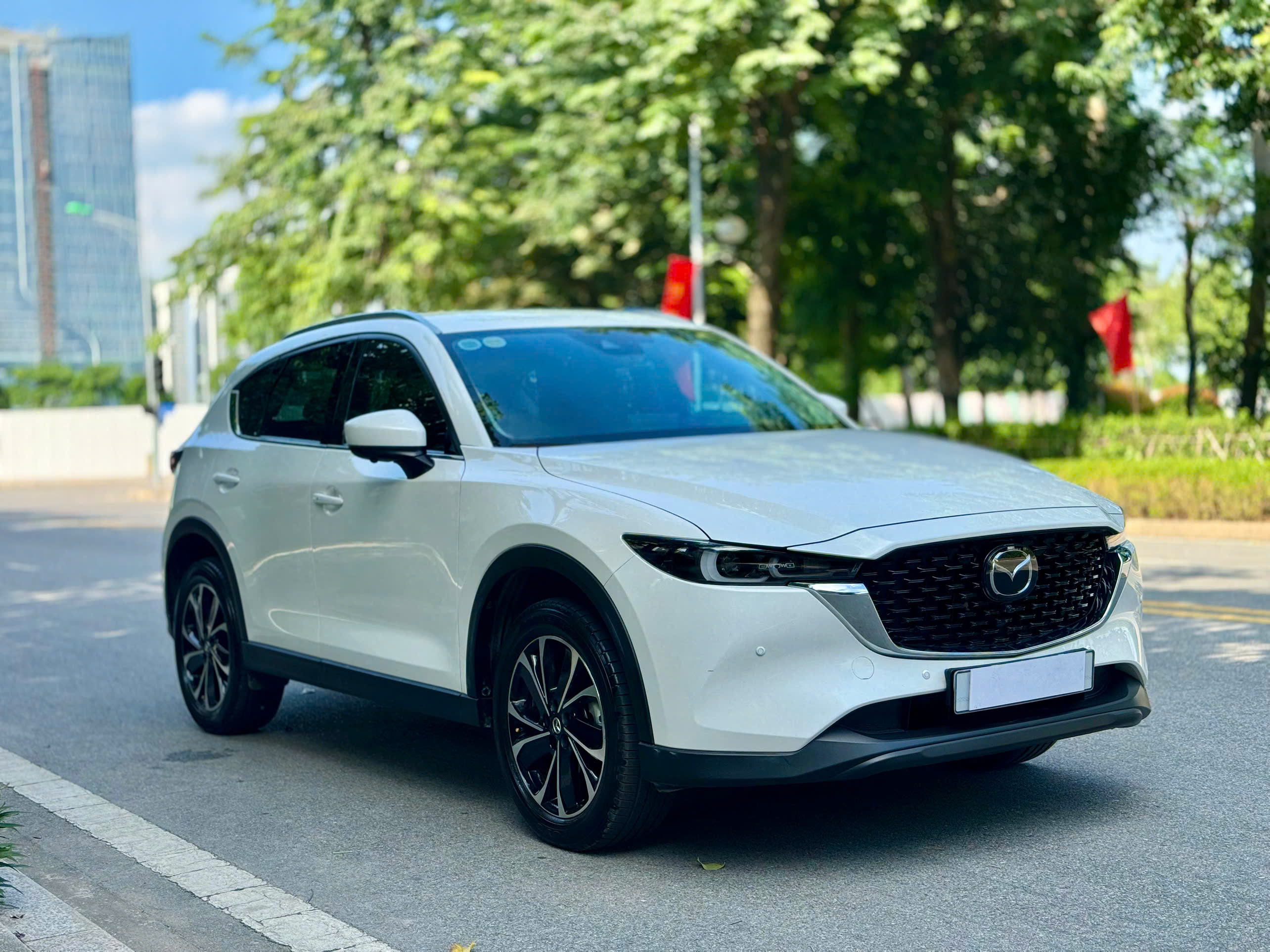 Mazda Cx5 2.0AT Luxury 2025 trắng siêu lướt