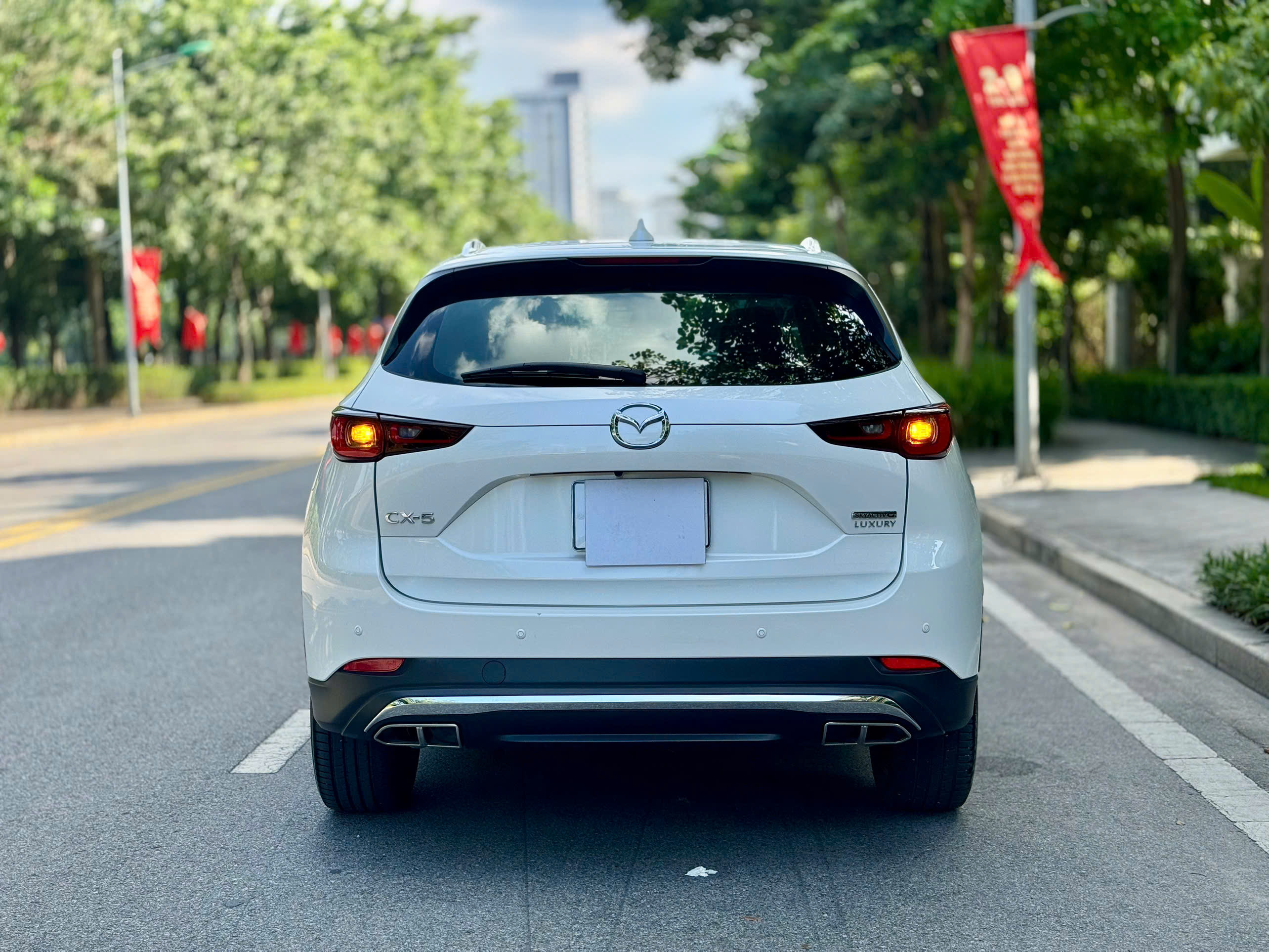 Mazda Cx5 2.0AT Luxury 2025 trắng siêu lướt