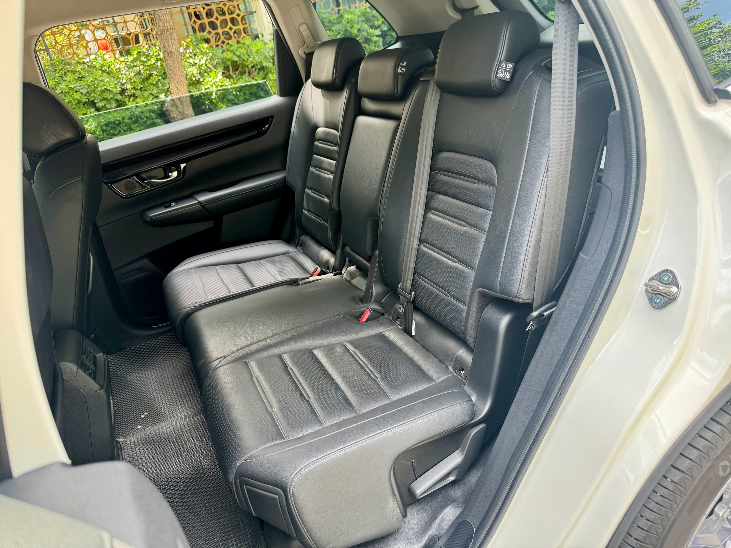 Honda CRV L 1.5 sản xuất 2025 trắng