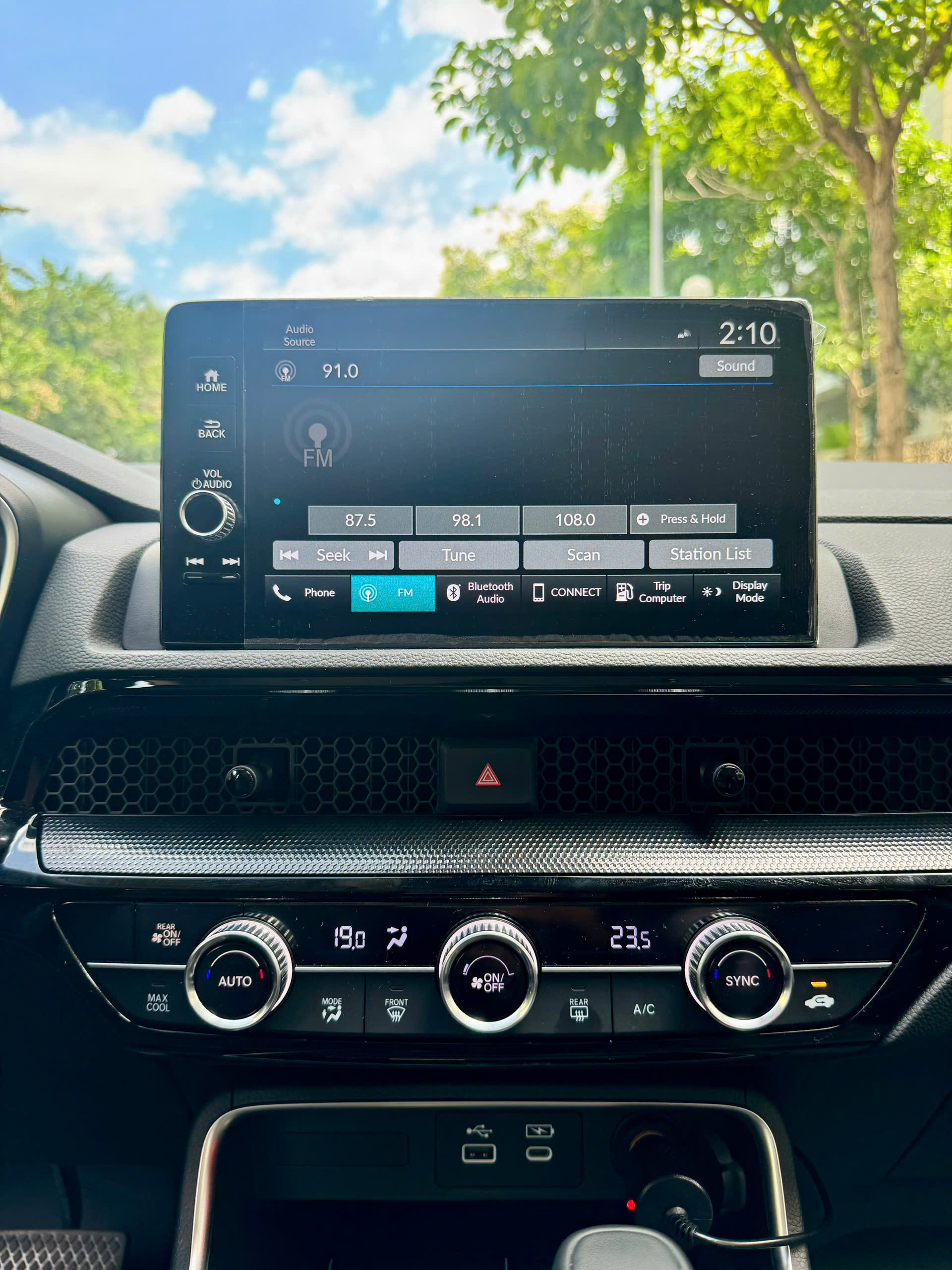 Honda CRV L 1.5 sản xuất 2025 trắng