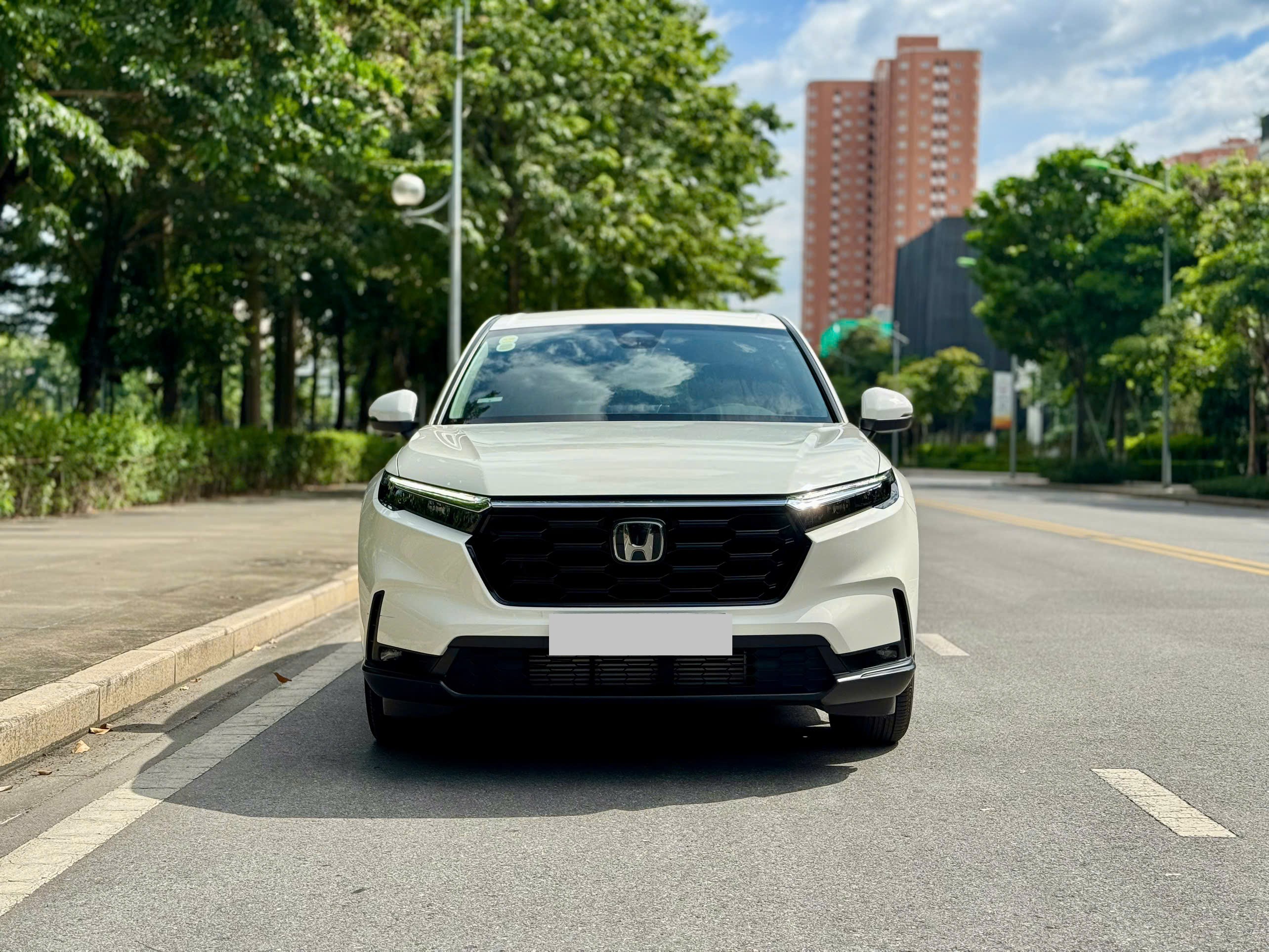 Honda CRV L 1.5 sản xuất 2025 trắng