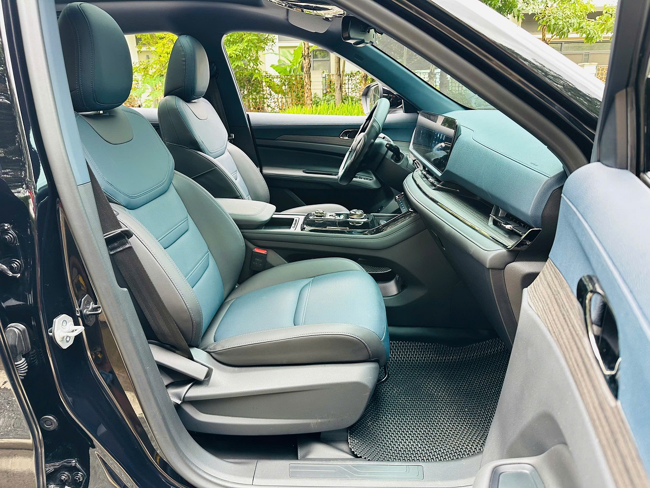 Ford Territory Titanium X 1.5 AT 2025 màu đen