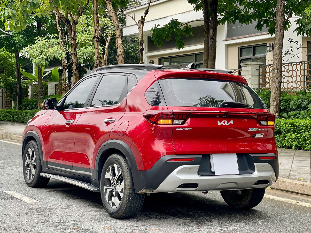 Kia Sonet 1.5 AT Premium 2023 đỏ