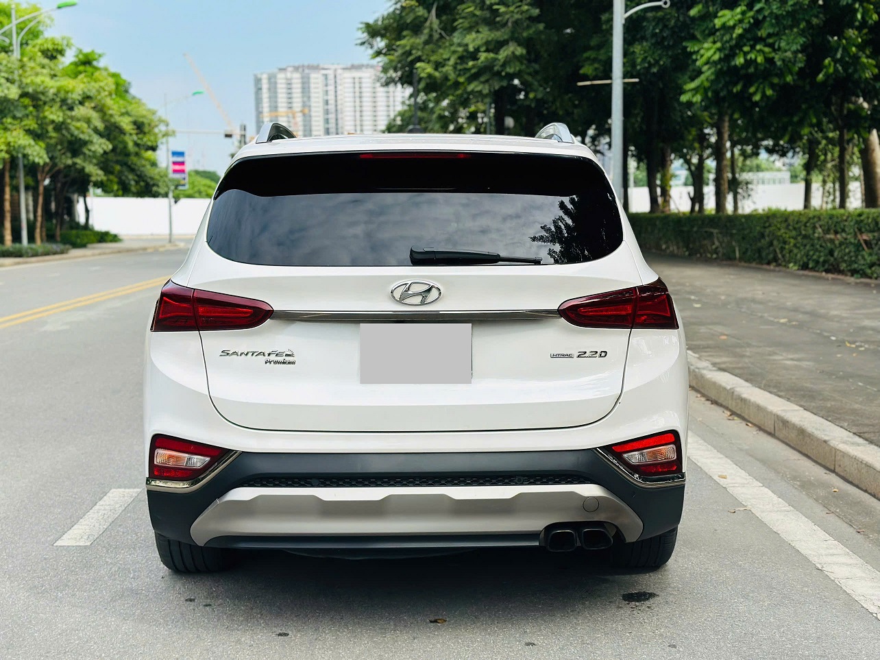 Hyundai Santafe 2.2D Premium 2020 màu trắng