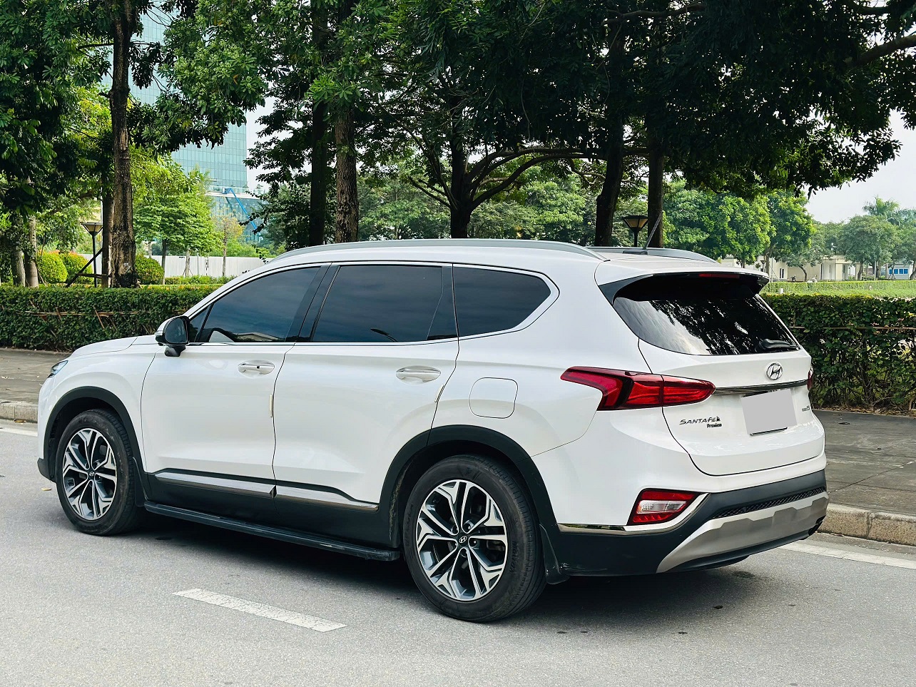 Hyundai Santafe 2.2D Premium 2020 màu trắng